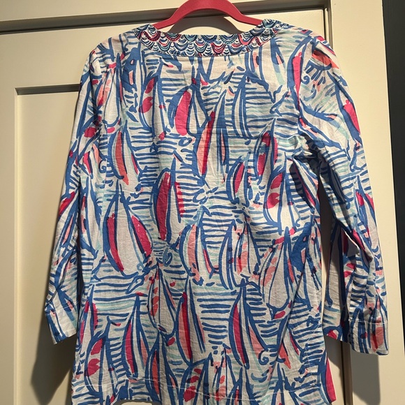Lilly Pulitzer sailboat tunic - Picture 2 of 3